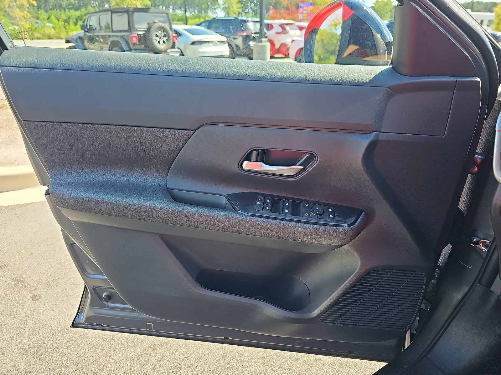 New 2027 Nissan Kicks SV FWD image 30