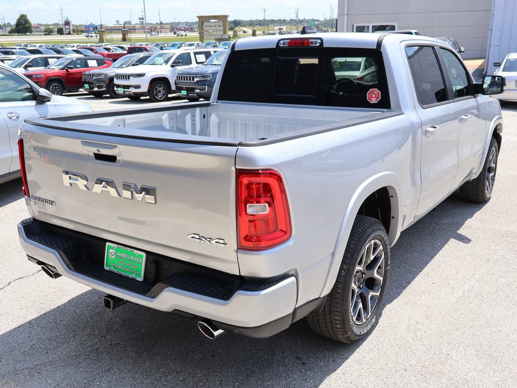 New 2026 RAM 1500 Laramie w/ Sport Appearance Package AWD/4WD image 5