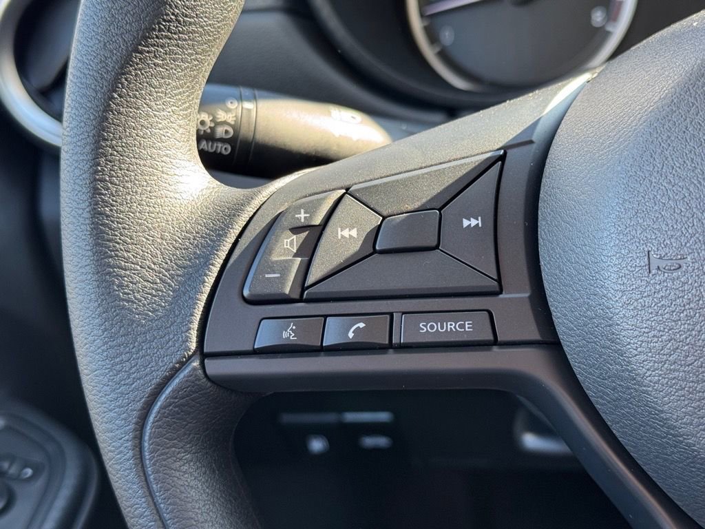 New 2025 Nissan Versa S w/ Trunk Package FWD image 17
