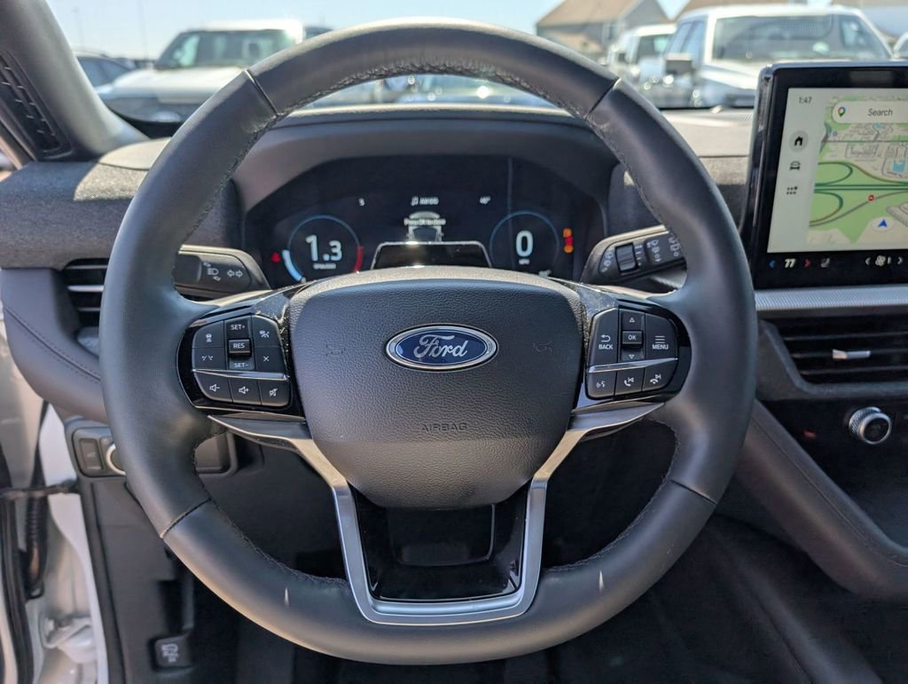 New 2026 Ford Explorer Platinum w/ LUX Leather Package AWD/4WD image 31