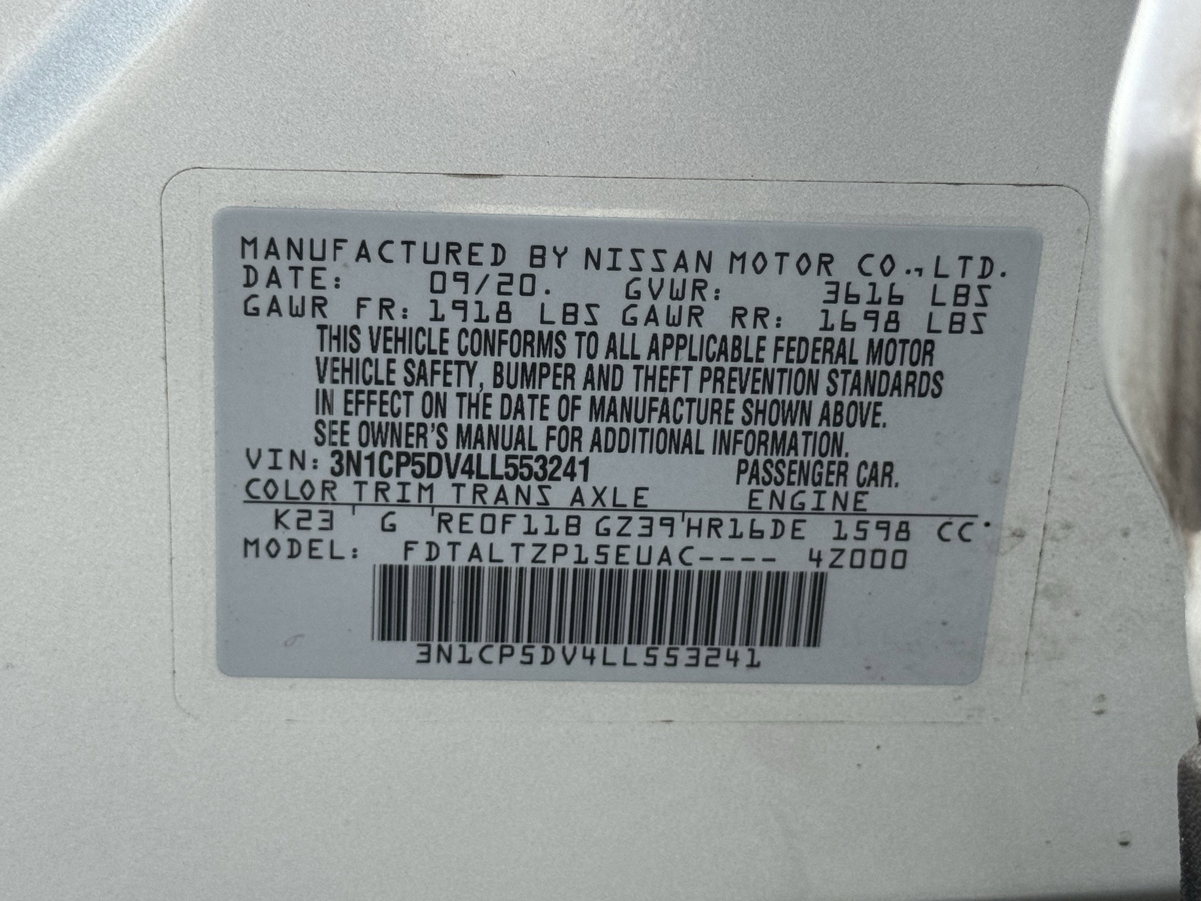 Used 2020 Nissan Kicks SR image 33