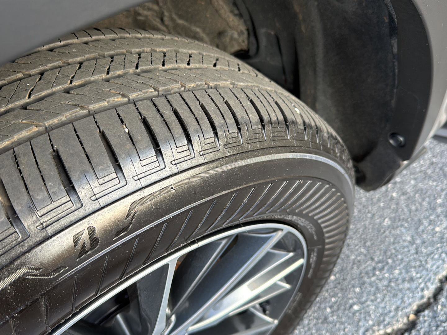 Certified 2025 Lexus NX 350 AWD w/ Premium Package image 35