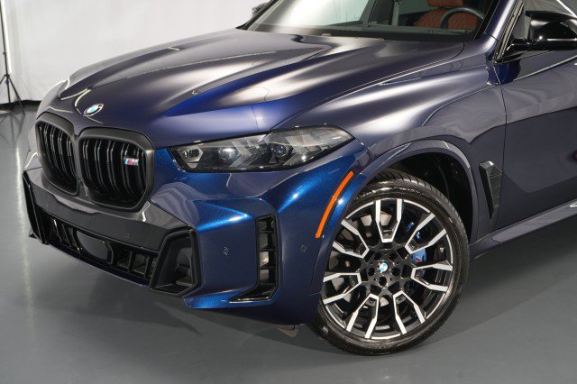 Used 2025 BMW X5 M60i AWD/4WD image 5