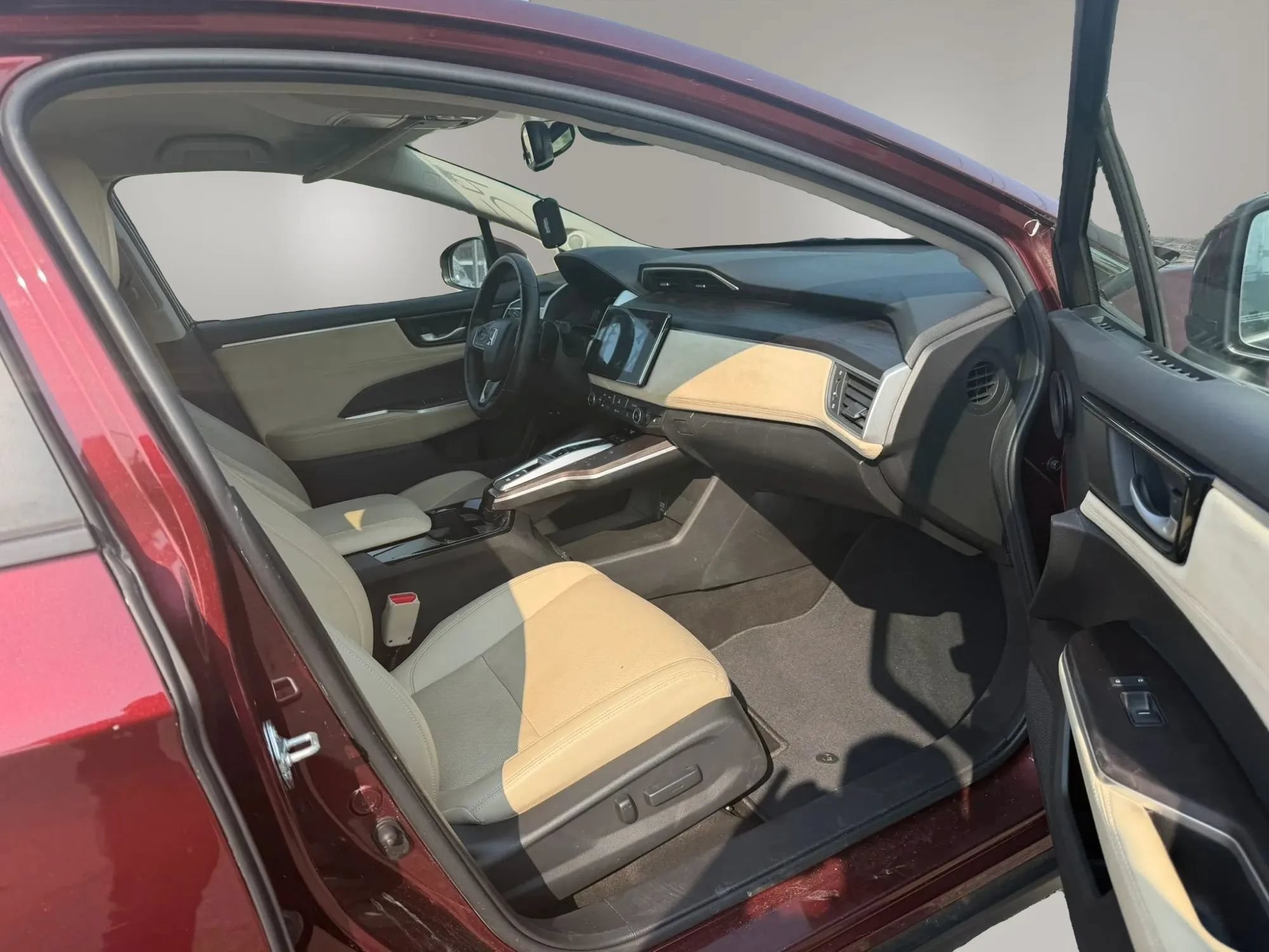Used 2018 Honda Clarity Touring image 27