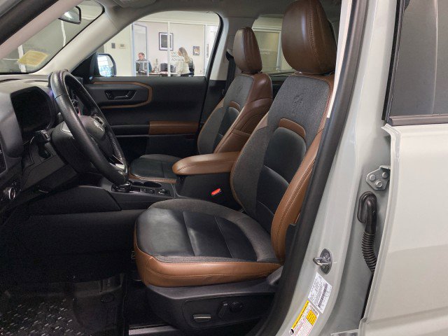 Used 2023 Ford Bronco Sport Outer Banks w/ Tech Package image 19