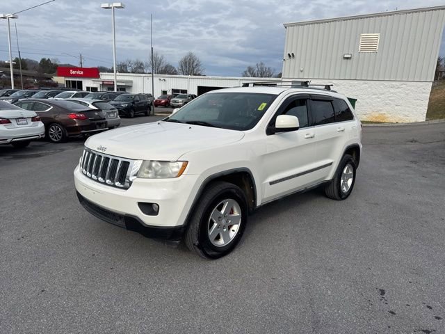 Used 2012 Jeep Grand Cherokee Laredo w/ Laredo E Group image 4