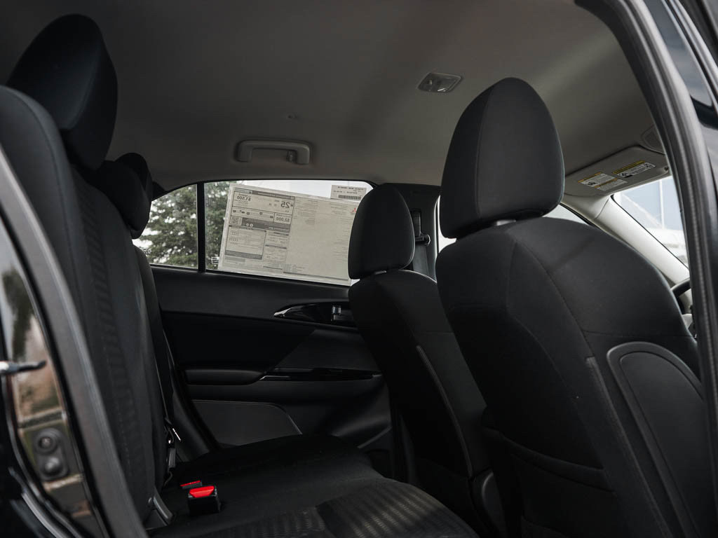 New 2026 Mitsubishi Eclipse Cross LE AWD/4WD image 11