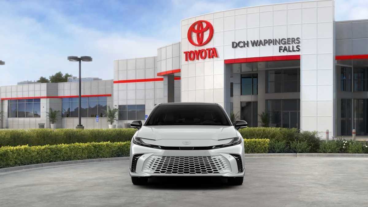 New 2026 Toyota Camry XSE w/ Premium Plus Package AWD/4WD image 19