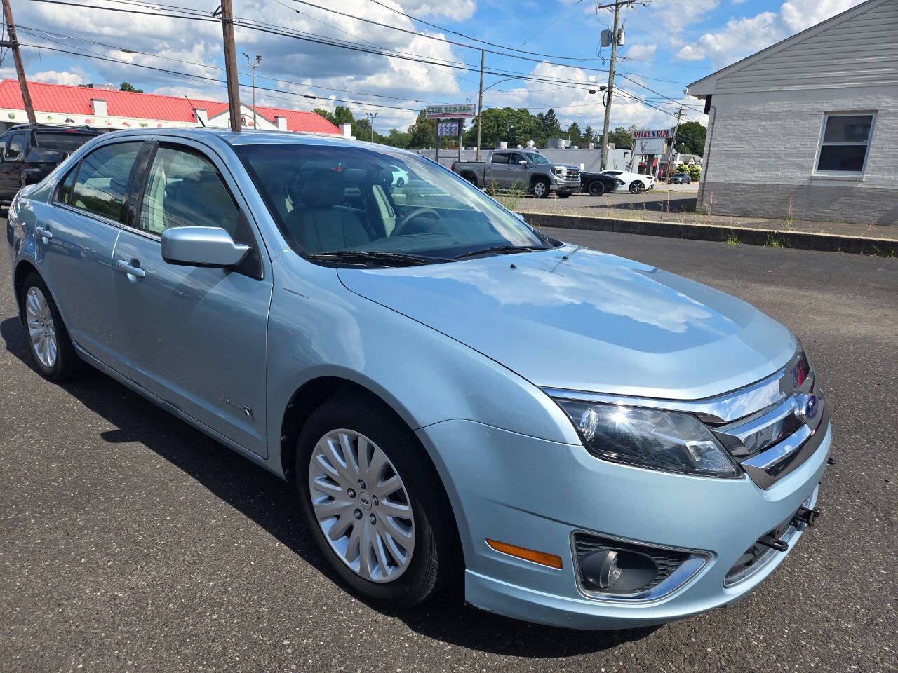 Used 2010 Ford Fusion Hybrid FWD image 4