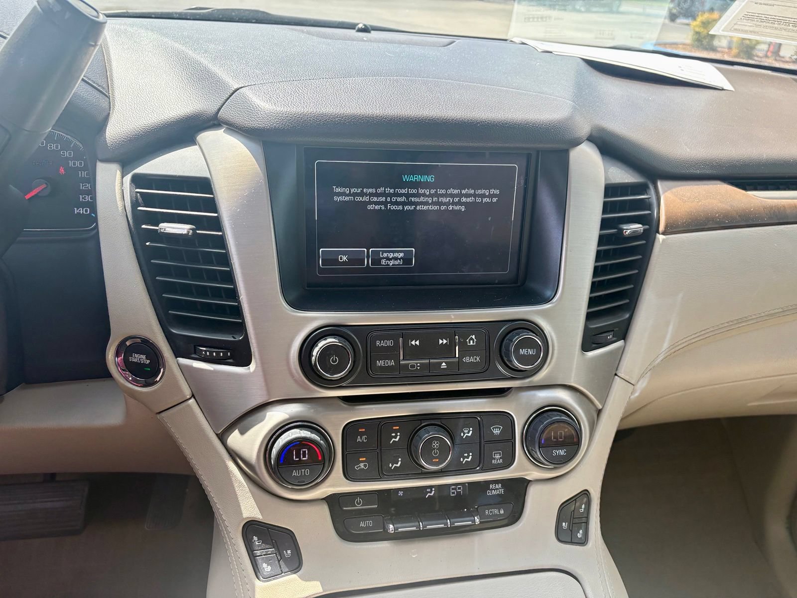 Used 2019 GMC Yukon XL Denali w/ Denali Ultimate Package RWD image 15