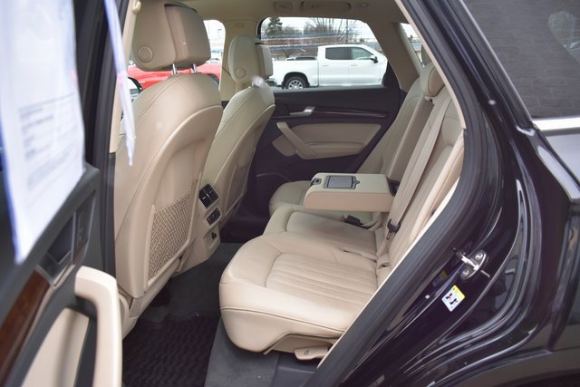 Used 2019 Audi Q5 2.0T Premium Plus w/ Premium Plus Package image 34