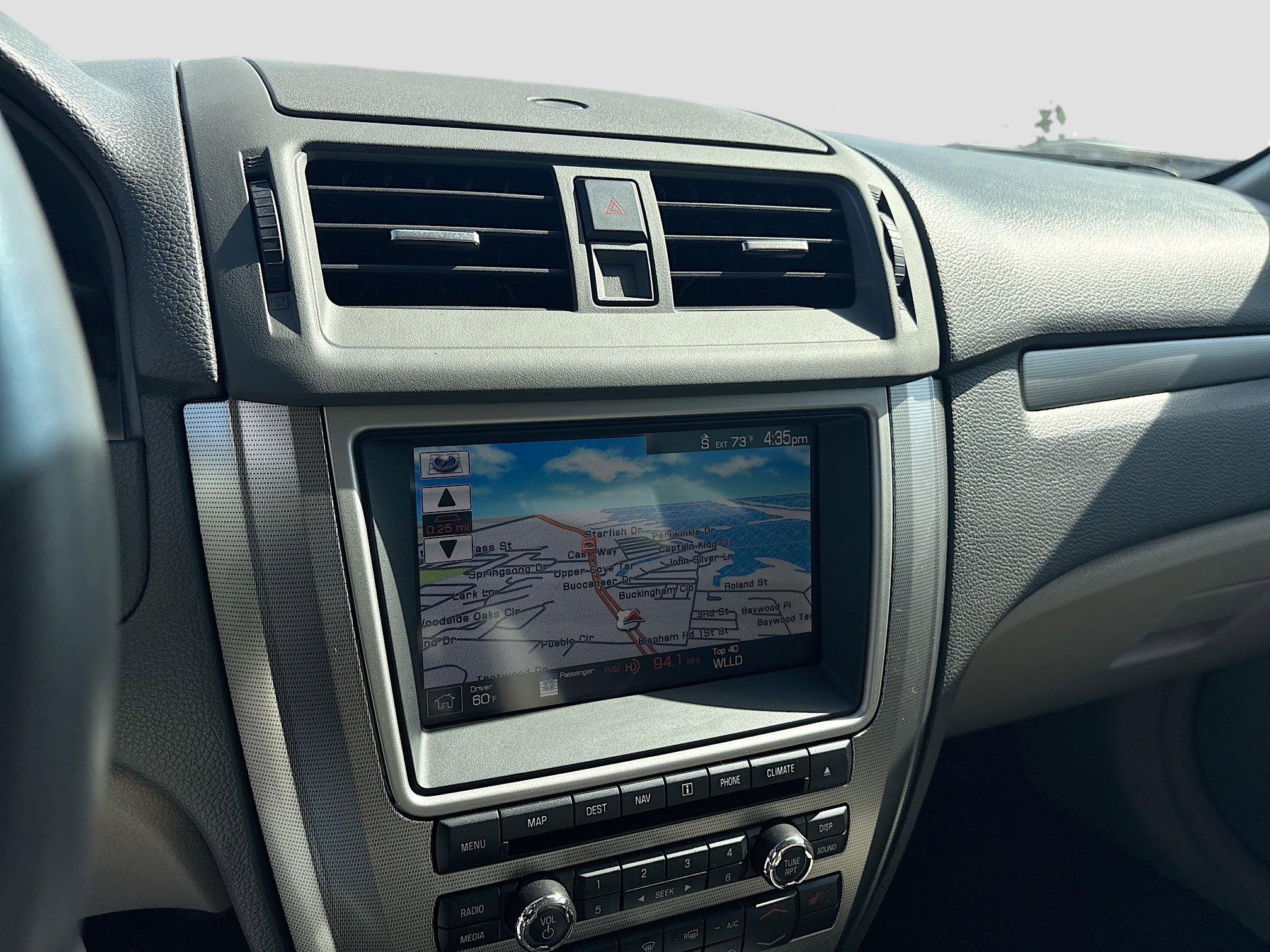 Used 2011 Ford Fusion Hybrid w/ 502A Rapid Spec Order Code FWD image 13