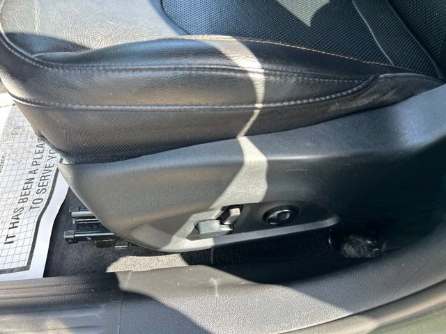 Used 2019 Jeep Compass Limited AWD/4WD image 13