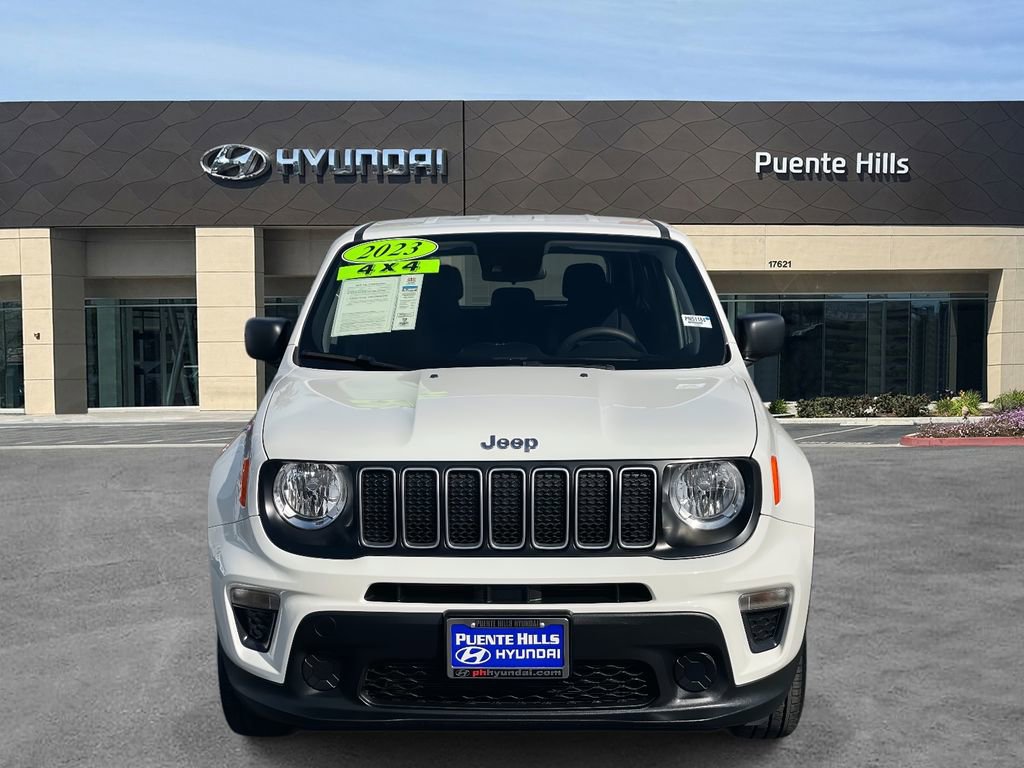 Used 2022 Jeep Renegade Sport image 2