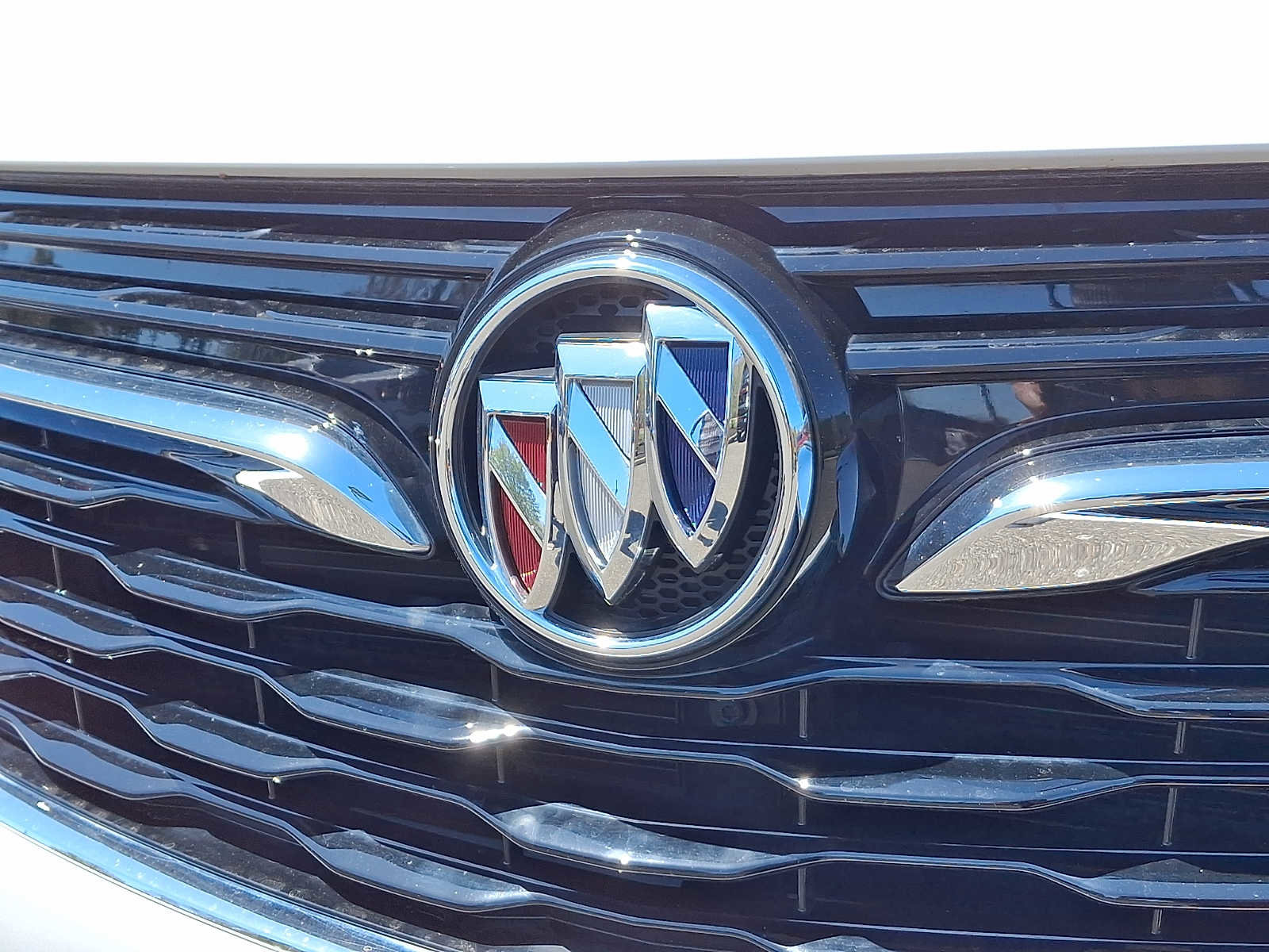 Certified 2023 Buick Encore GX Select AWD/4WD image 31