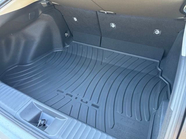 New 2026 Toyota Prius LE image 24