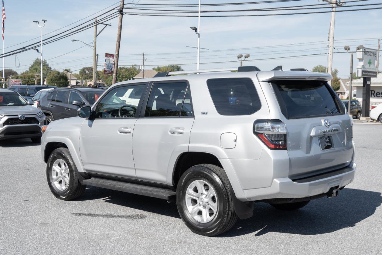 Used 2024 Toyota 4Runner SR5 image 9