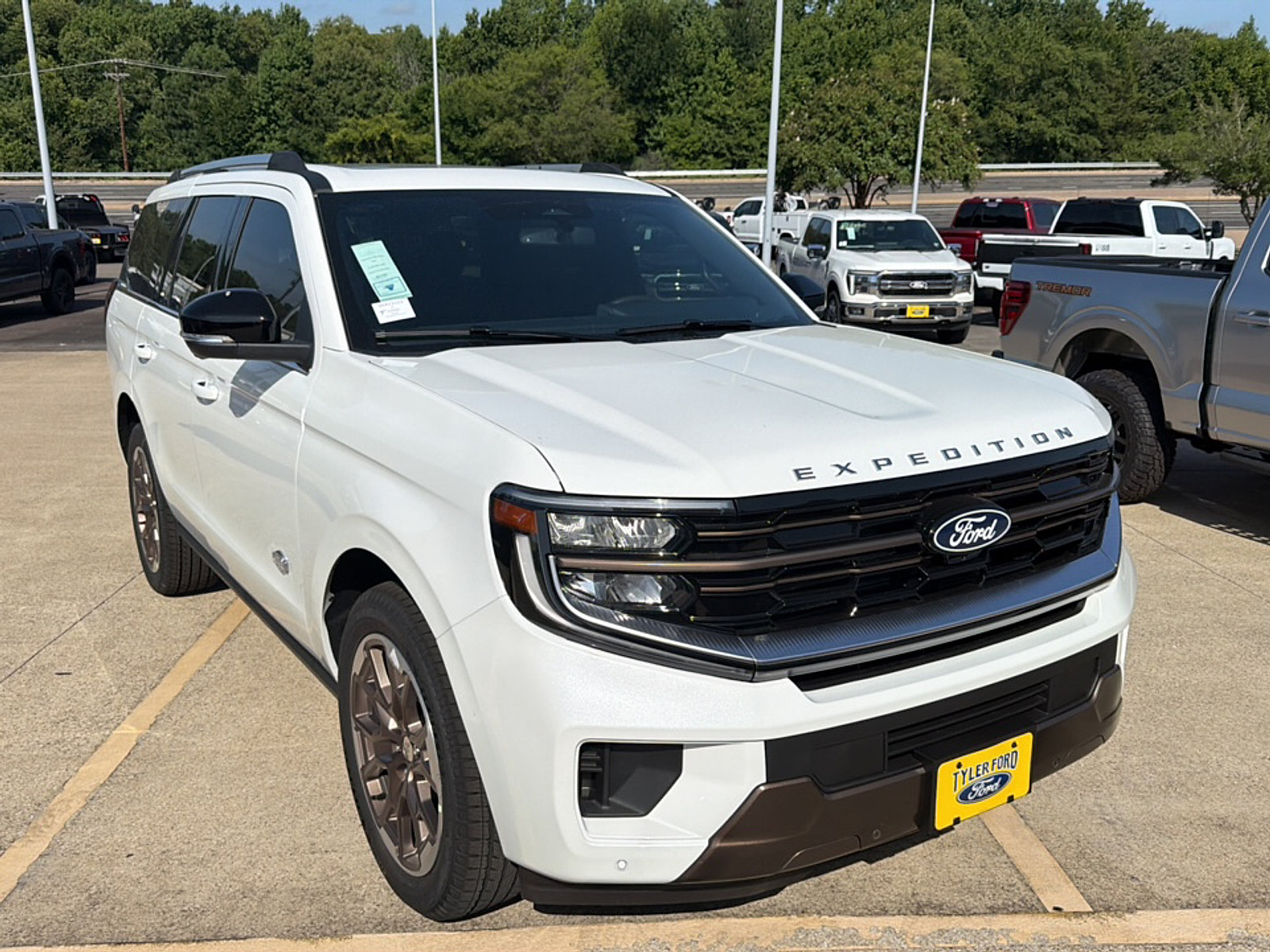 New 2027 Ford Expedition King Ranch AWD/4WD image 4