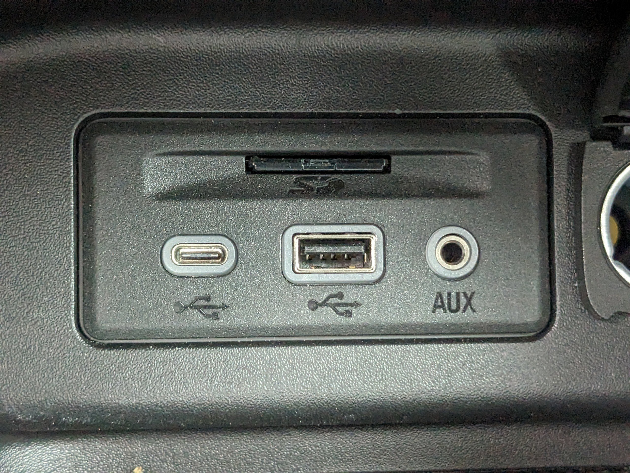 Used 2022 Chevrolet Equinox Premier image 25