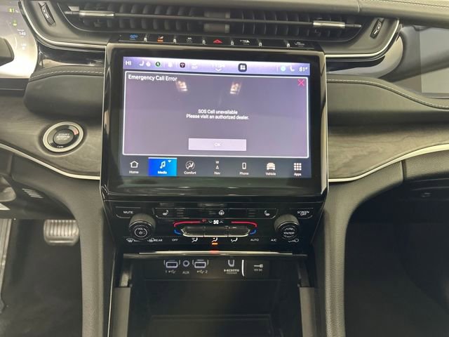 Used 2022 Jeep Grand Cherokee Limited 4xe image 21