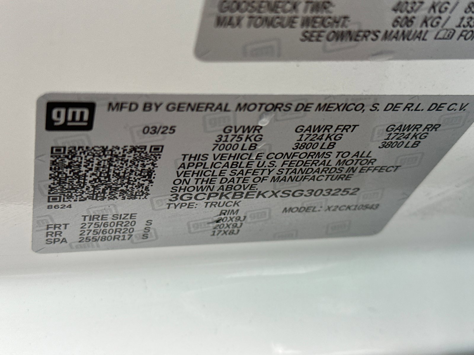 Used 2025 Chevrolet Silverado 1500 Custom image 34