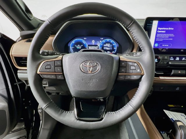 New 2026 Toyota Grand Highlander AWD Hybrid image 15