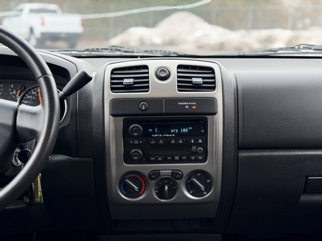 Used 2012 Chevrolet Colorado LT image 16