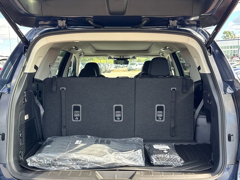 New 2025 Subaru Ascent Touring image 14