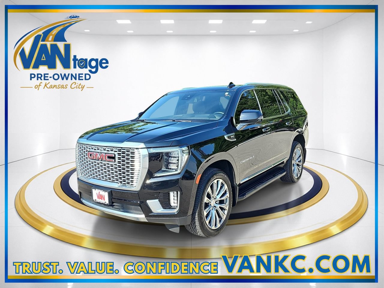Certified 2023 GMC Yukon Denali AWD/4WD image 1