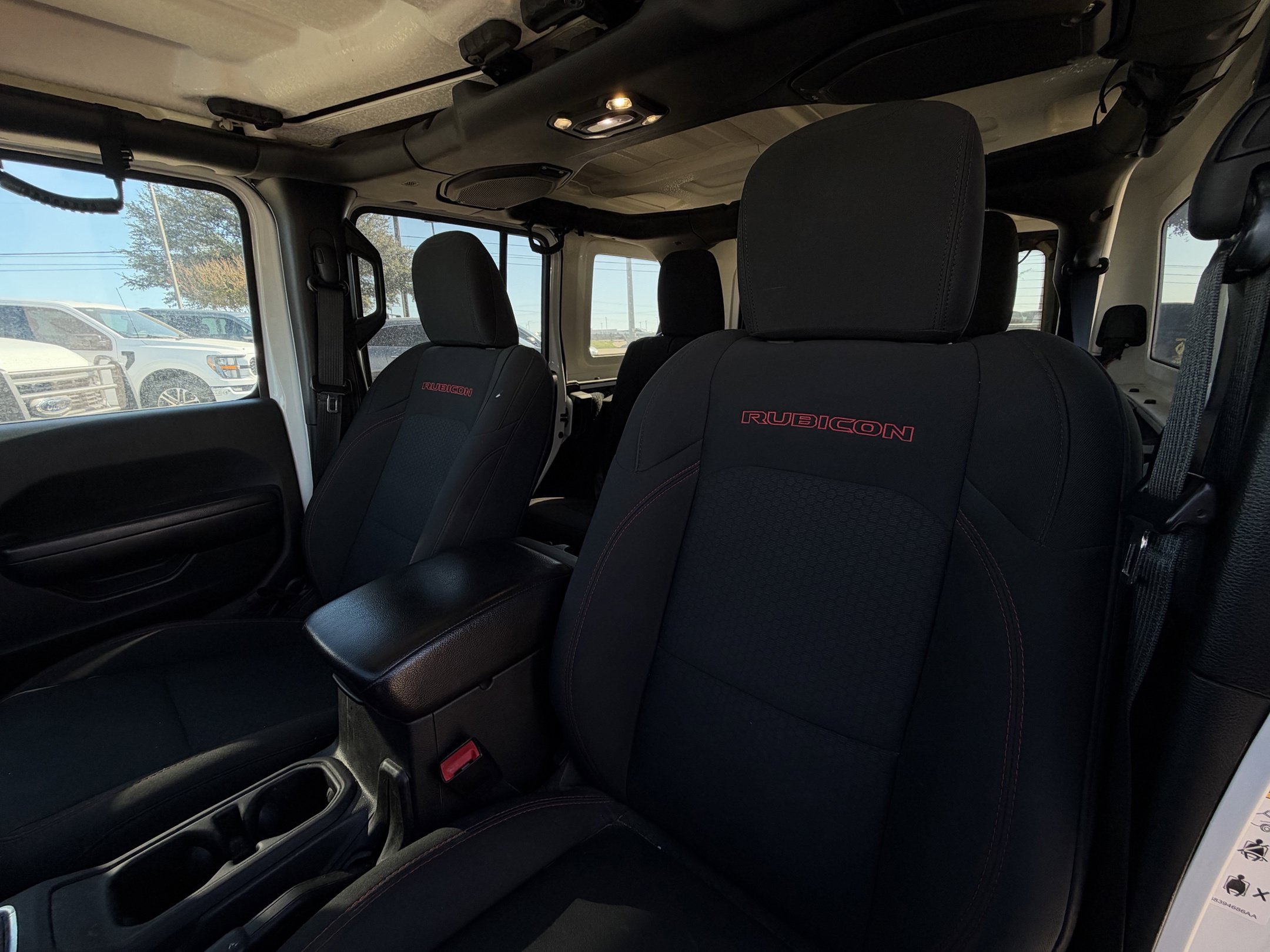 Used 2019 Jeep Wrangler Unlimited Rubicon AWD/4WD image 19
