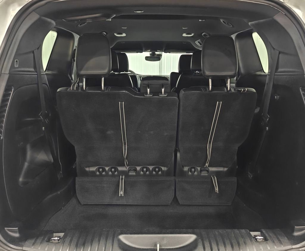 Used 2025 Chrysler Pacifica Select image 33
