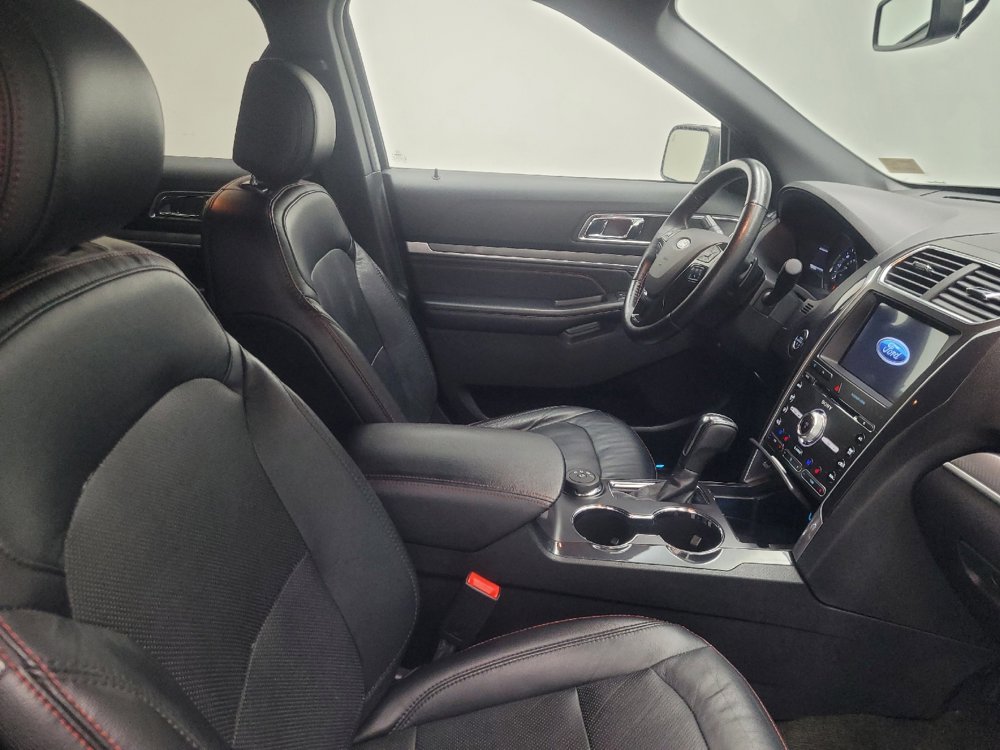 Used 2017 Ford Explorer Sport w/ Equipment Group 401A AWD/4WD image 21