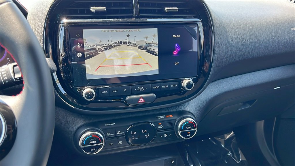 Certified 2025 Kia Soul GT-Line image 16