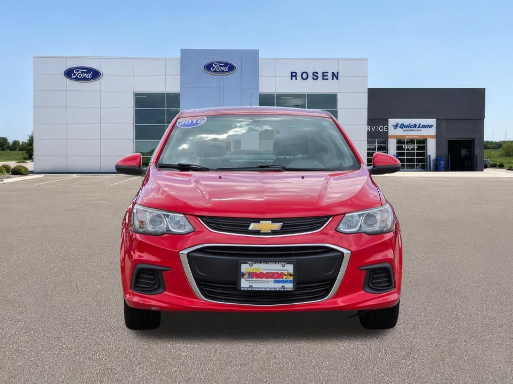 Used 2018 Chevrolet Sonic Premier FWD image 8