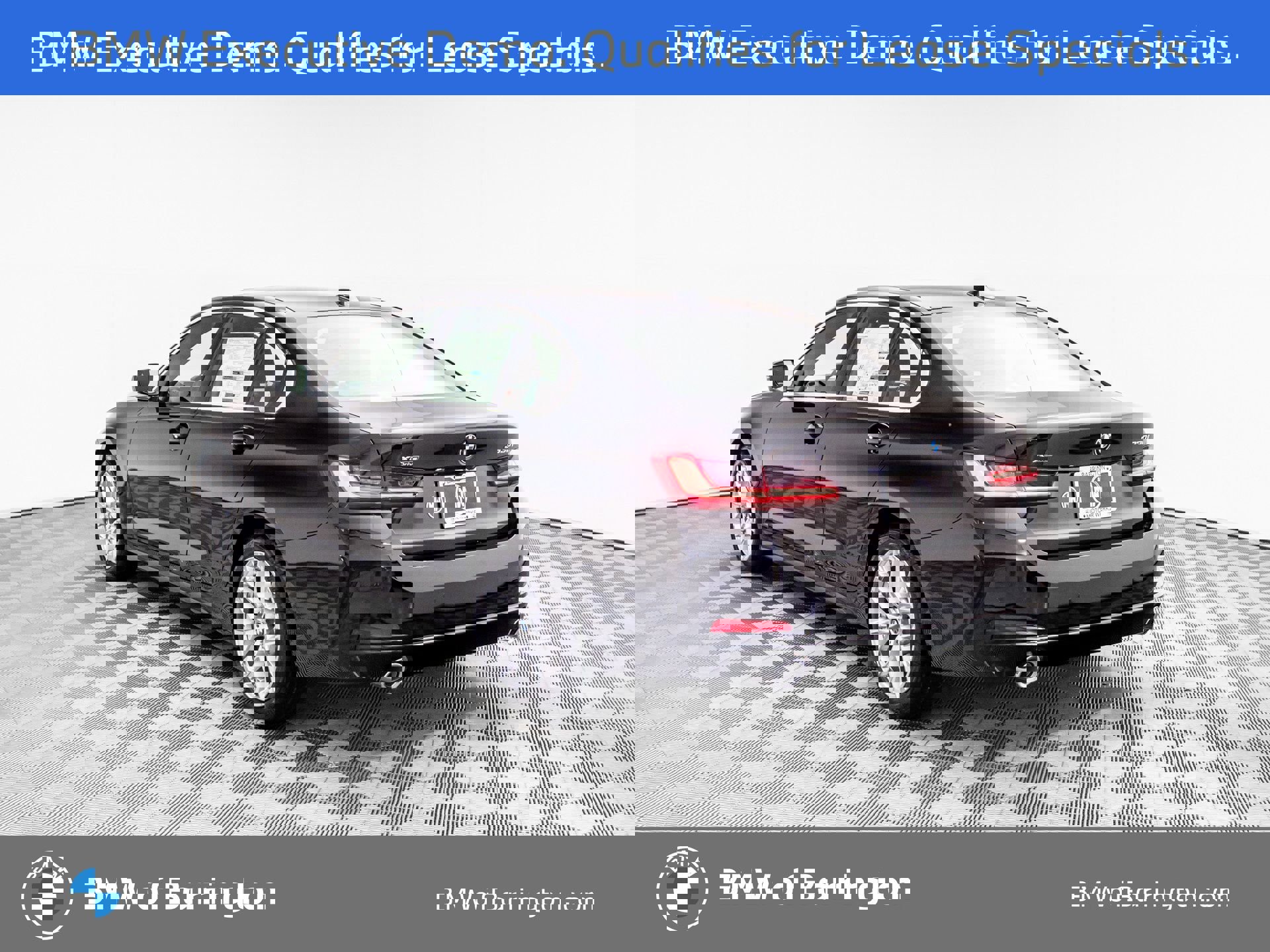 New 2025 BMW 330i xDrive Sedan w/ Convenience Package AWD/4WD image 3