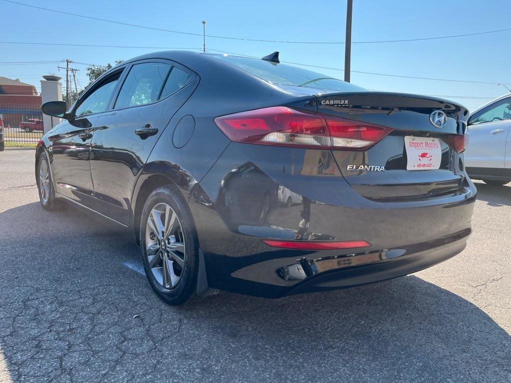 Used 2018 Hyundai Elantra SEL FWD image 4