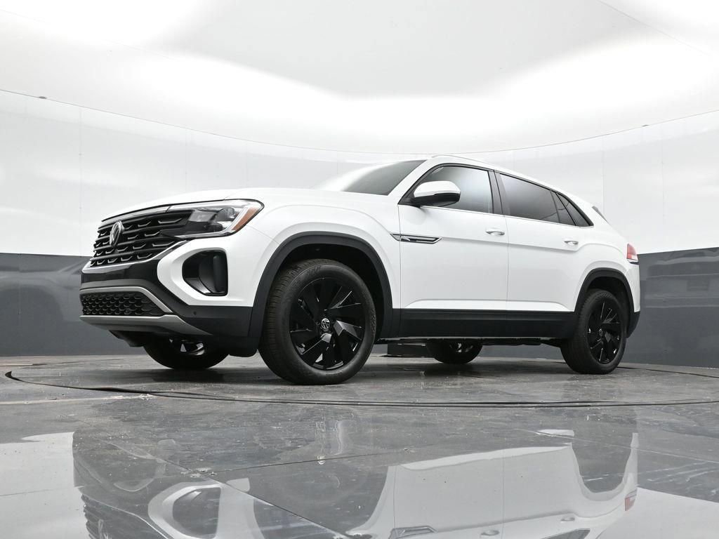 New 2026 Volkswagen Atlas Cross Sport SE image 27