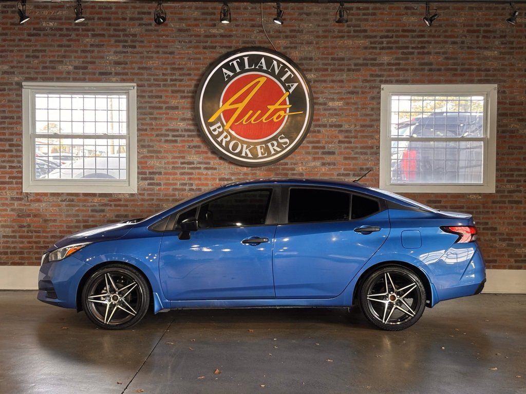 Used 2020 Nissan Versa S image 9