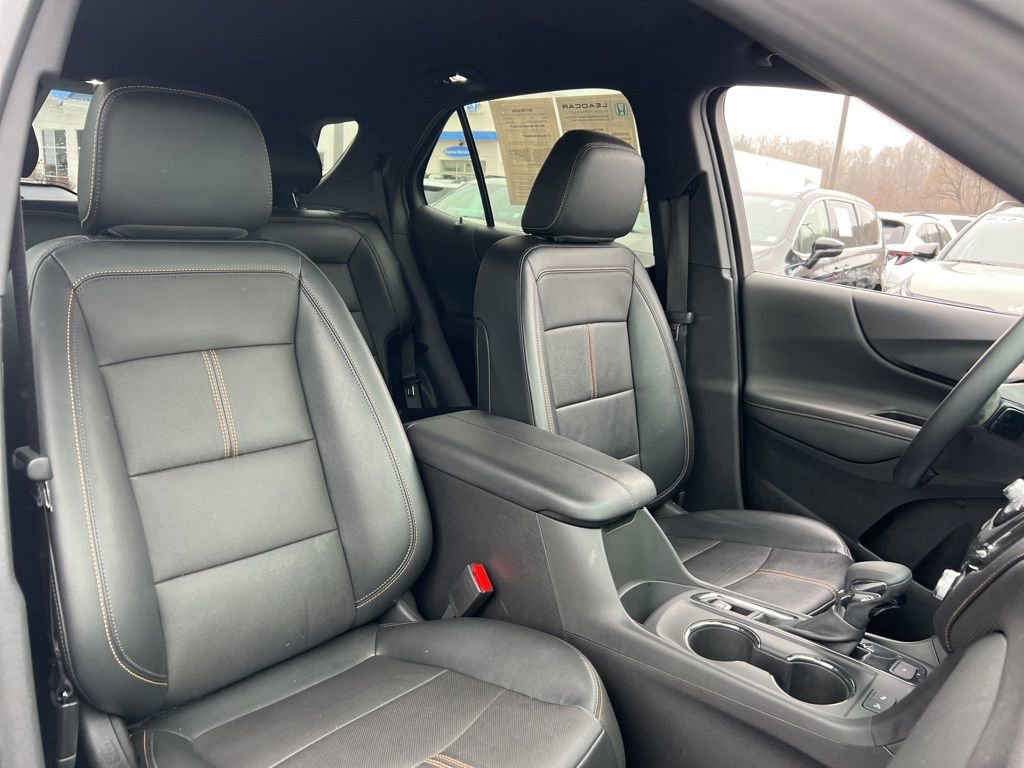 Used 2023 Chevrolet Equinox Premier image 29