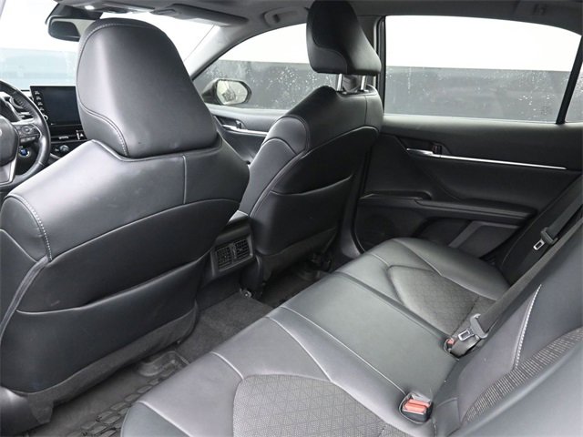 Used 2022 Toyota Camry XSE image 28
