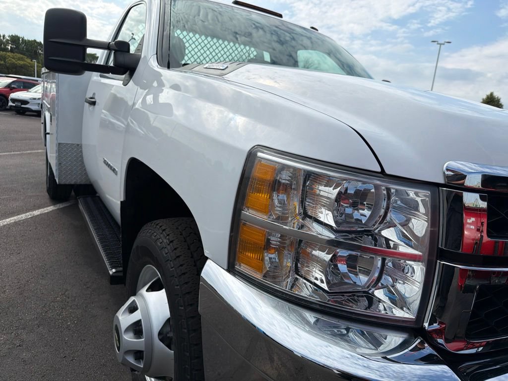 Used 2013 Chevrolet Silverado 3500 W/T w/ Snow Plow Prep Package AWD/4WD image 12