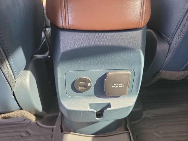 Certified 2022 Ford Maverick Lariat w/ Lariat Luxury Package FWD image 16