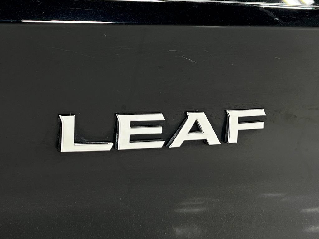Used 2018 Nissan Leaf SL w/ SL Technology Package FWD image 41