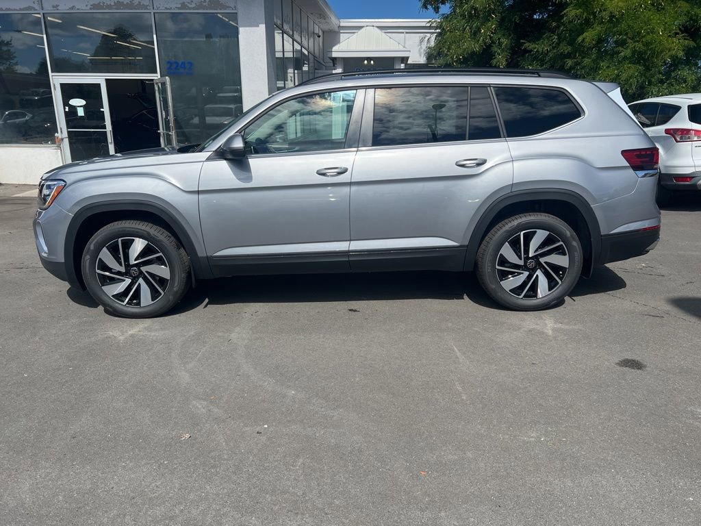 New 2026 Volkswagen Atlas SE image 14