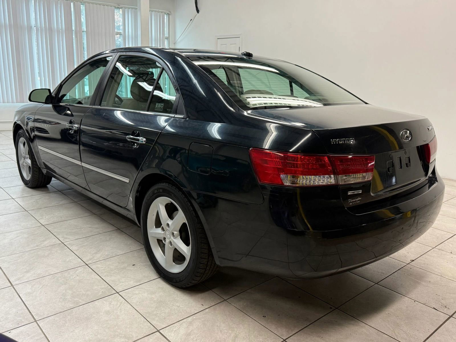 Used 2008 Hyundai Sonata Limited image 7