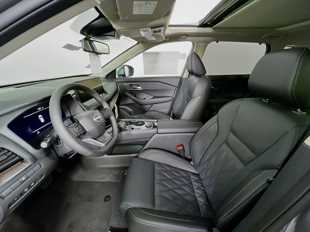 New 2026 Nissan Rogue Platinum AWD/4WD image 19