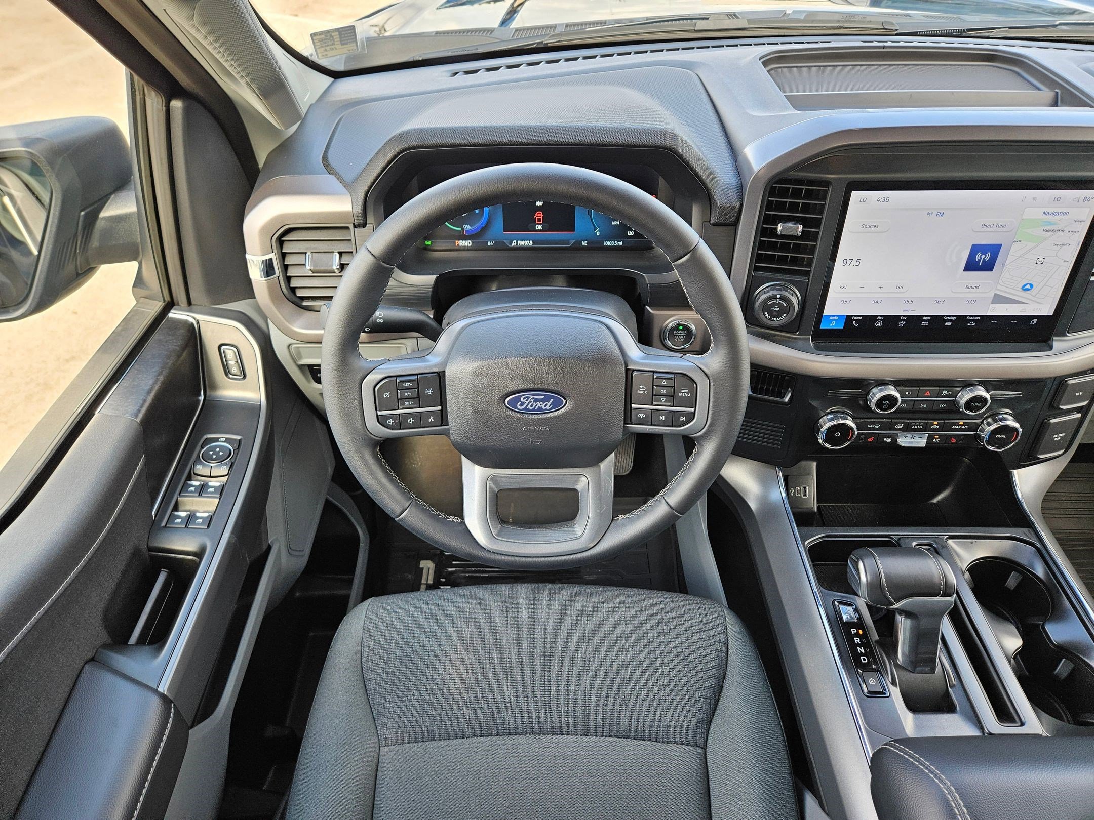 Used 2025 Ford F150 Lightning XLT image 42