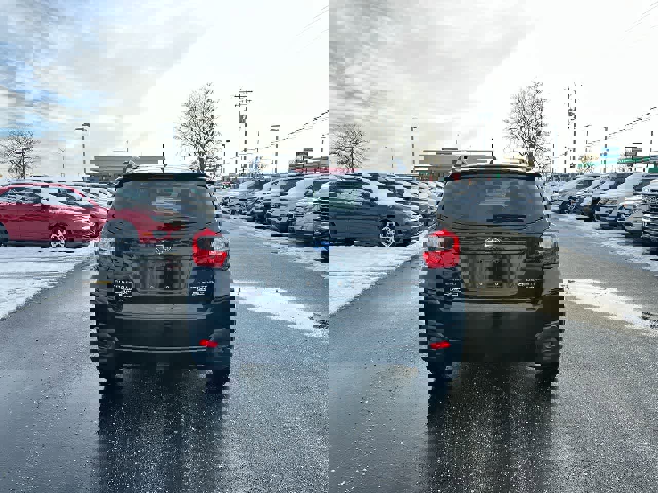 Used 2017 Subaru Crosstrek 2.0i Premium w/ Moonroof Package image 12