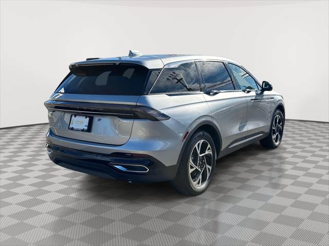 Used 2025 Lincoln Nautilus Premier w/ Equipment Group 102A AWD/4WD image 3