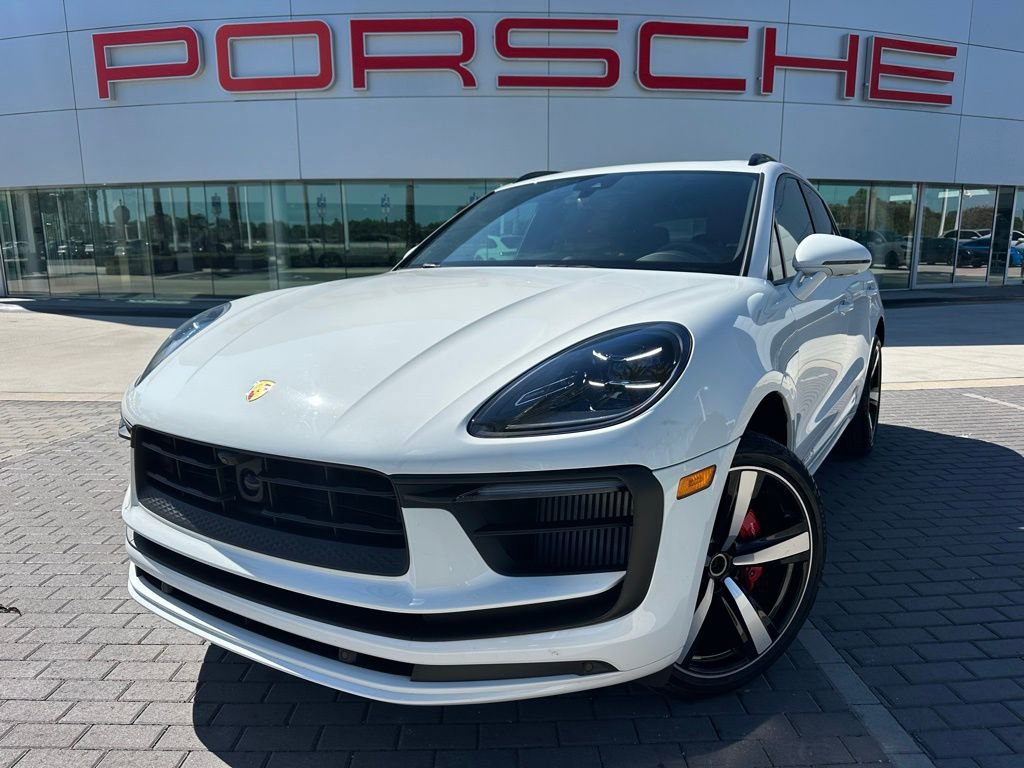 Certified 2023 Porsche Macan S